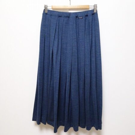 綺麗なプリーツに魅了される マドモアゼルノンノンのスカートを買取しました