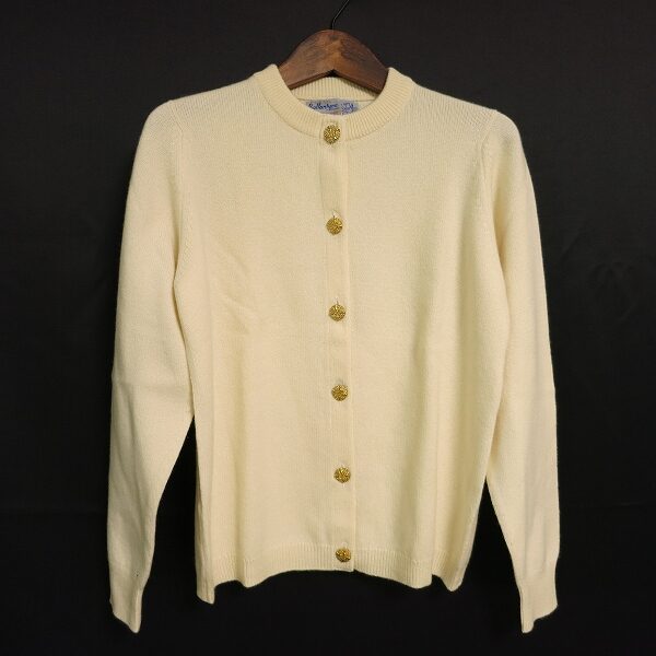 バランタインのカーディガンを店頭預り買取させていただきました