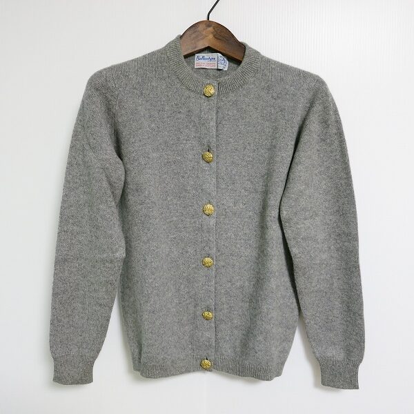 バランタインのカーディガンを買取しました！グレー×金ボタン