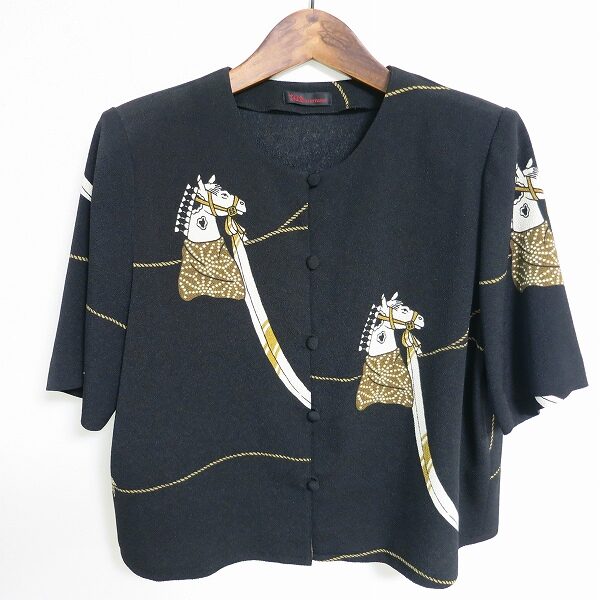 馬柄が不思議な世界観へ誘う 詩仙堂のカーディガンを買取しました