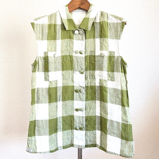 緑のチェックで可愛く大胆に|マドモアゼルノンノンのシャツを買取しました