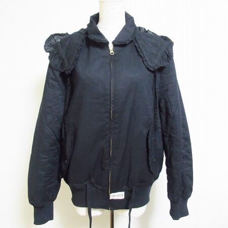 フリルと黒の組み合わせでハード可愛い！ピンクハウスのブルゾンを買取しました