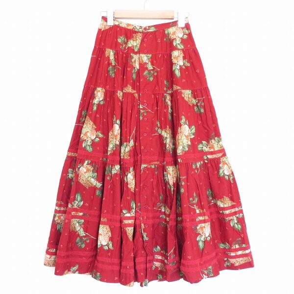 真っ赤ならではの可愛さにやられる｜ピンクハウスのスカートを買取しました