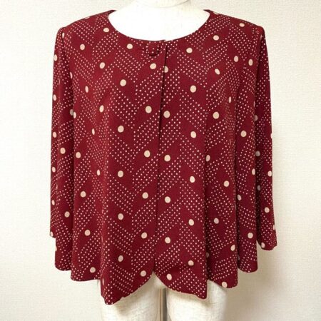 赤とベージュバランスが絶妙！詩仙堂のトップスを買取しました