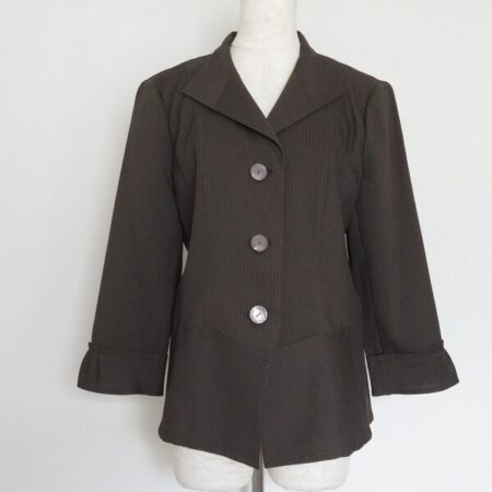 適度な広がりが可愛い レリアンのジャケットを買取しました