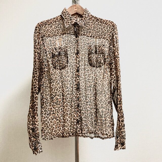 伊太利屋のブラウスを買取しました！シースルーで抜け感も