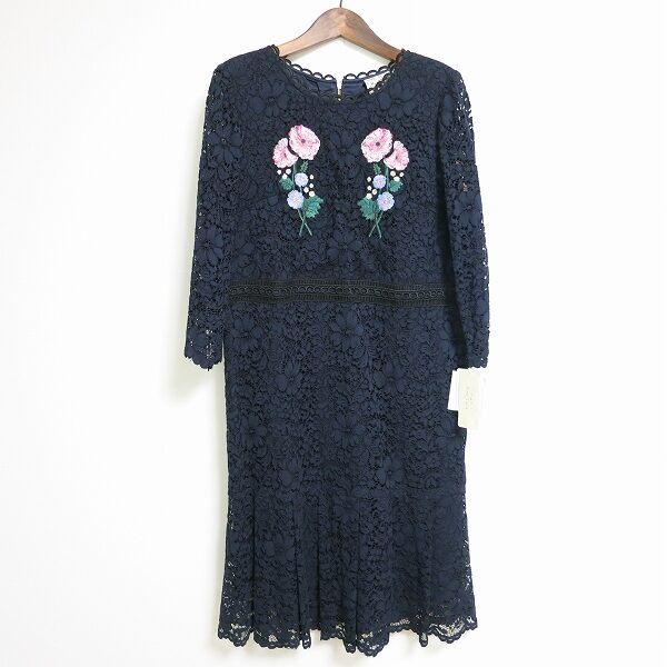 ローズティアラのワンピースを買取しました！レースと刺繍で華やかに