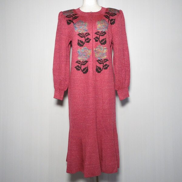 ゴージャスさもある 斉藤都世子のワンピースを買取しました