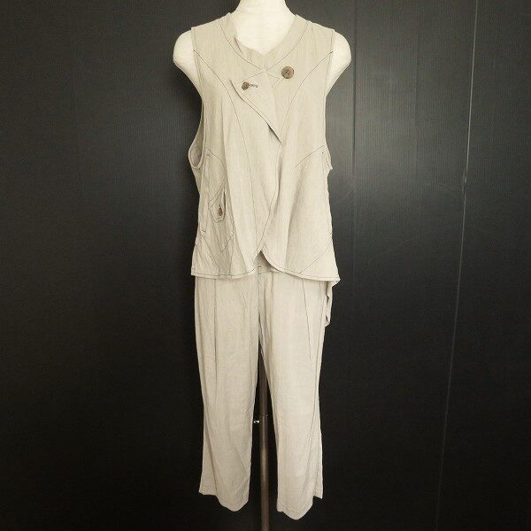 キューブキューブセンソユニコののスリーブタイプ パンツスーツを買取しました！