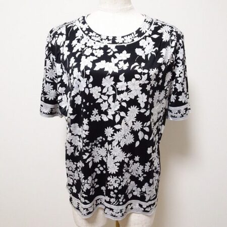 レオナールのカットソーを買取しました！くっきり花柄がセクシー