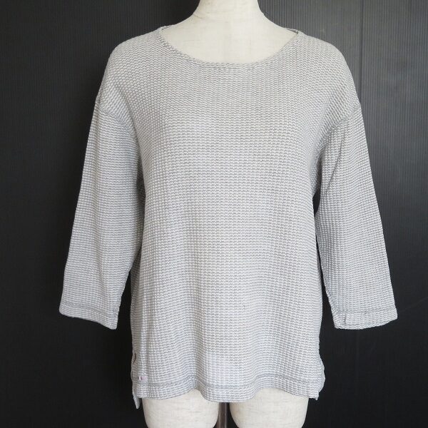 マドモアゼルノンノンのカットソーを出張買取ご利用のお客様より買取しました