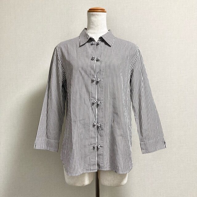 【マドモアゼルノンノン】チャイナボタンが珍しい シャツを買取しました！