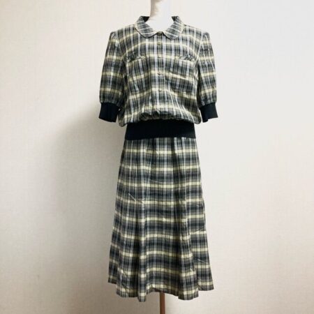 適度な優雅さもある レリアンのセットアップを買取しました