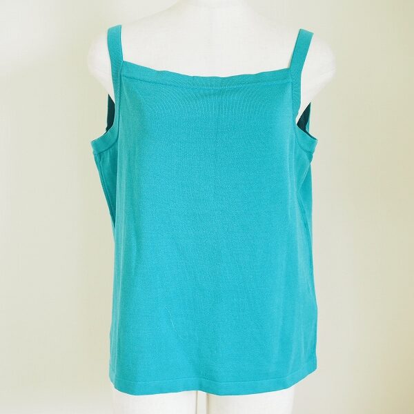 レリアンの青緑色が新しい！ノースリーブを買取しました