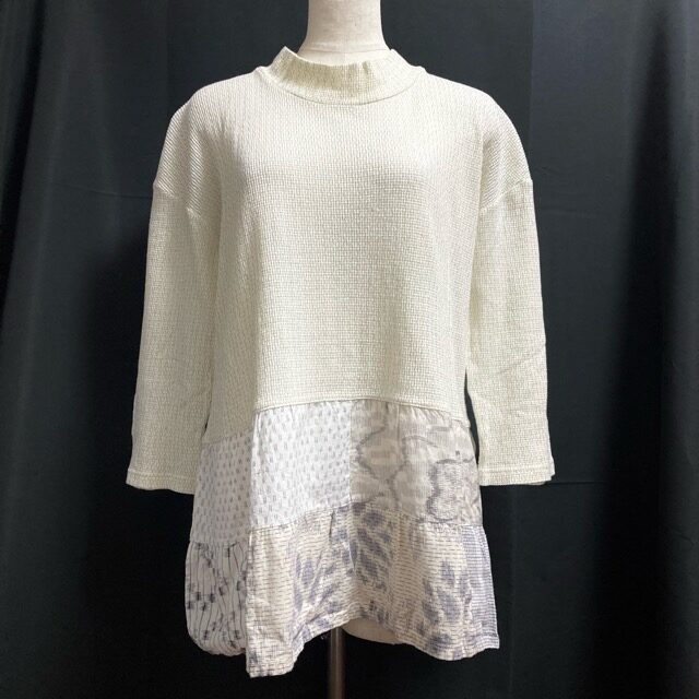 パッチワークとハイネックが綺麗さを灯す ギエモンのカットソーを買取しました