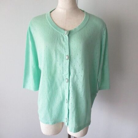 癒しと綺麗さをくれる緑！ローズティアラのカーディガンを買取しました