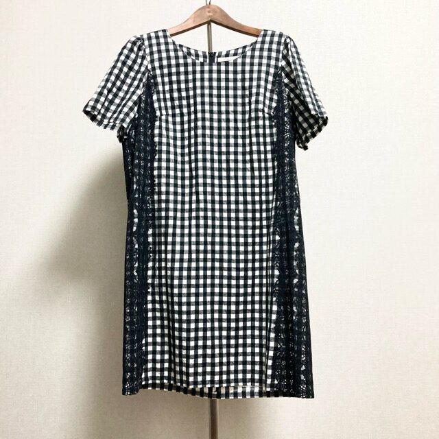 ブロックチェックがレアでおしゃれ ローズティアラのワンピースを買取しました