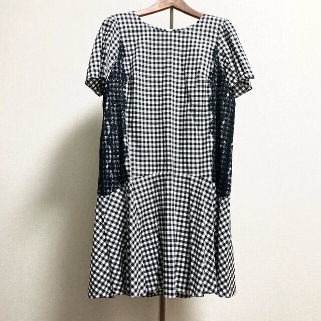 チェックでシックに ローズティアラのワンピースを買取しました