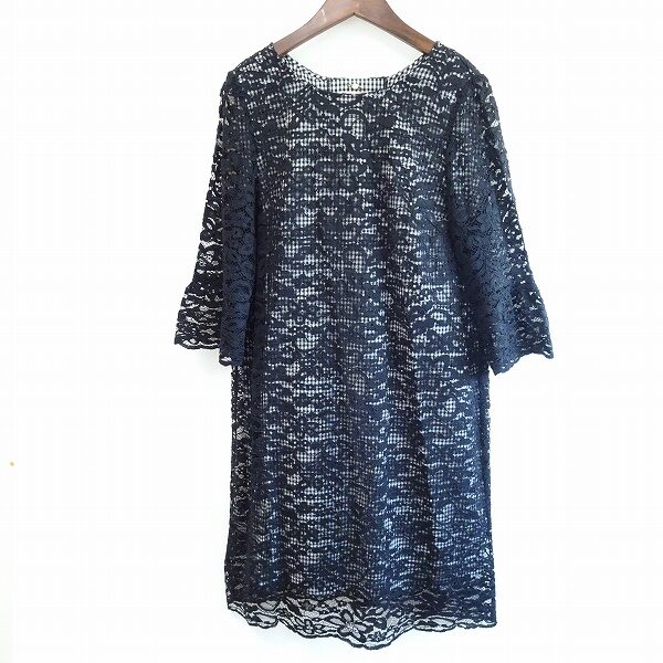 シックな花柄が落ち着きを出す ローズティアラのワンピースを買取しました