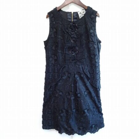 【お買取】ノースリーブで安定感を出しつつ綺麗に着られる ローズティアラのワンピース