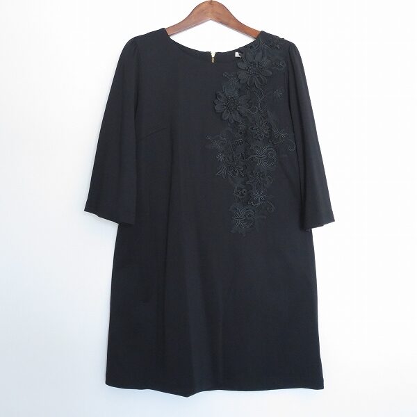 ローズティアラのワンピースを買取しました!優雅でしっとりと