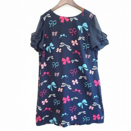 マルチなリボンに胸が躍る ローズティアラのワンピースを買取しました