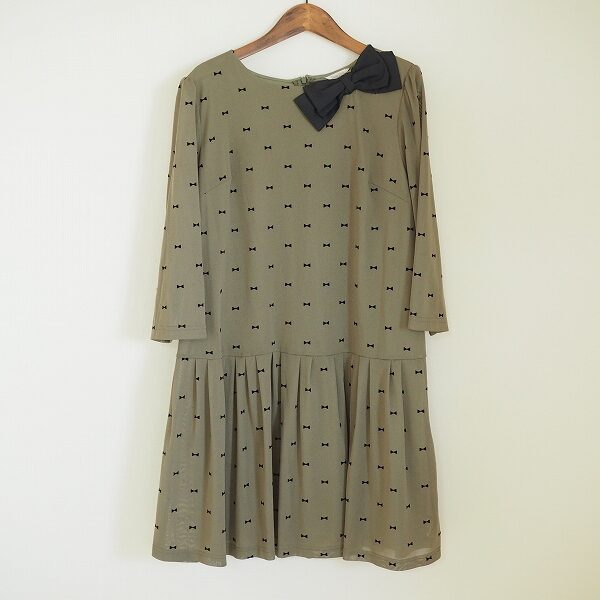 ローズティアラのワンピースを出張買取しました