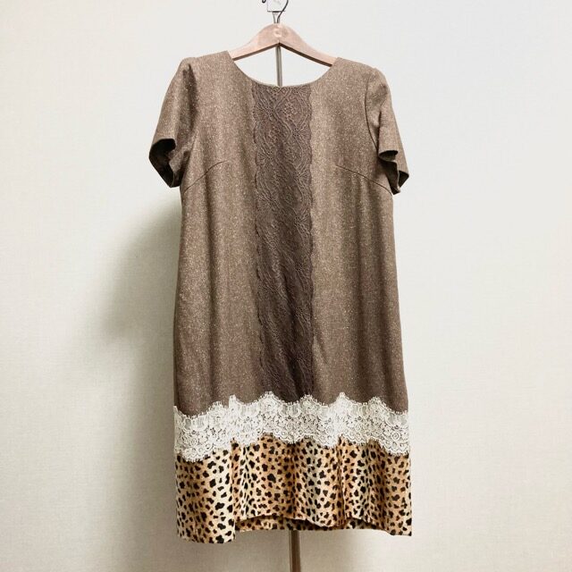 ヒョウとレースの甘辛がたまらない ローズティアラのワンピースを買取しました