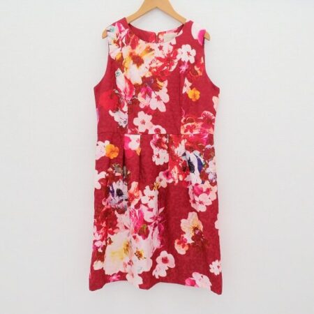 バカンス気分で着られる ローズティアラのワンピースを買取しました