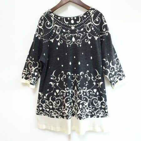 エレガントな柄に呼び止められる ローズティアラのワンピースを買取しました