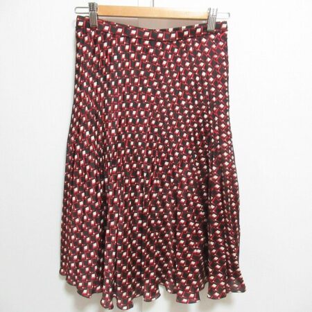 プリーツと細かい柄のアクセントがグー！レリアンのスカートを買取しました