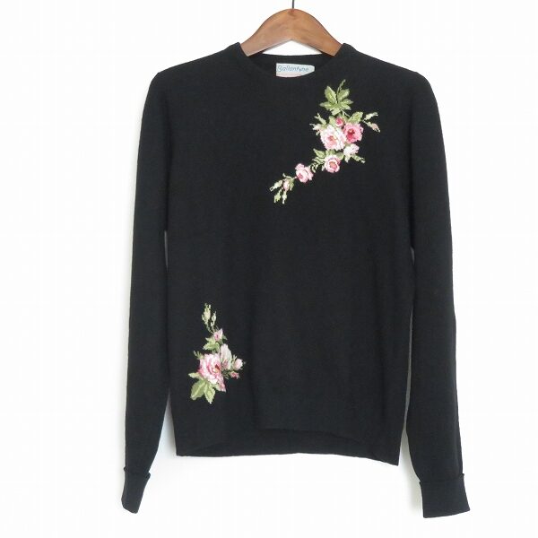 バラ刺繍の優雅さにきゅん｜バランタインのニットを買取しました