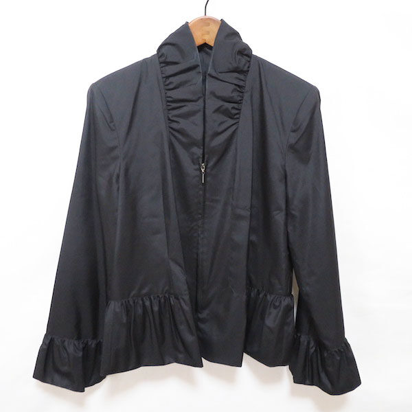 光沢感で印象もアップ レリアンのジャケットを買取しました