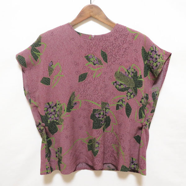 フレンチスリーブと綺麗な柄が素敵 詩仙堂のカットソーを買取しました