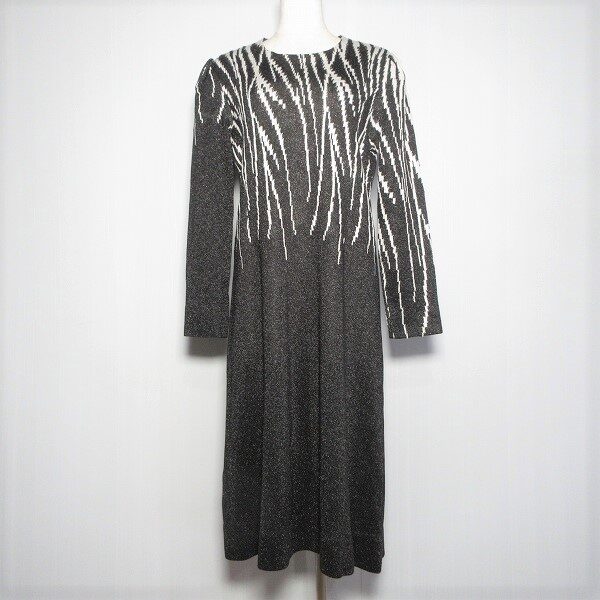 斉藤都世子のワンピースを宅配買取ご利用のお客様より買取しました