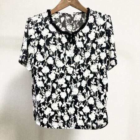 レリアンののカットソーを出張買取ご利用のお客様より買取しました