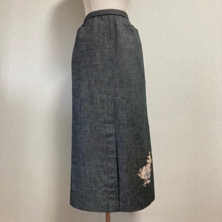 メリハリある感じがいい レリアンのスカートを買取しました