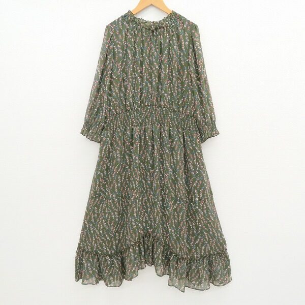 ローズティアラの花柄ワンピースを買取しました｜カーキと花柄のバランスが素敵