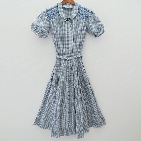 不規則なチェックがかわいい ワンダフルワールドのワンピースを買取しました