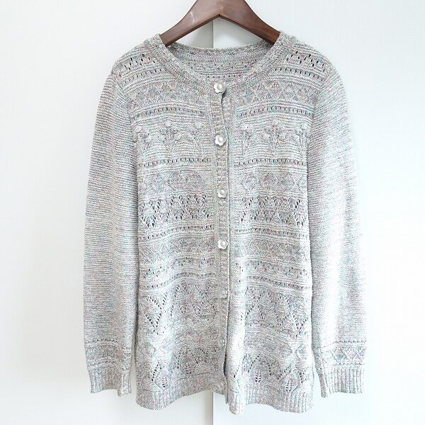 グレー×シースルーで軽い レリアンのカーディガンを買取しました