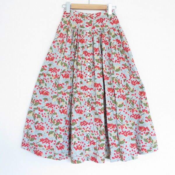 チェリー柄で愛されキャラに ピンクハウスのスカートを買取しました