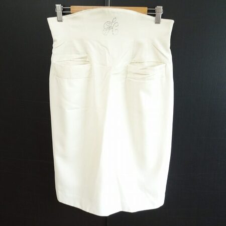 伊太利屋のスカートを出張買取ご利用のお客様より買取しました