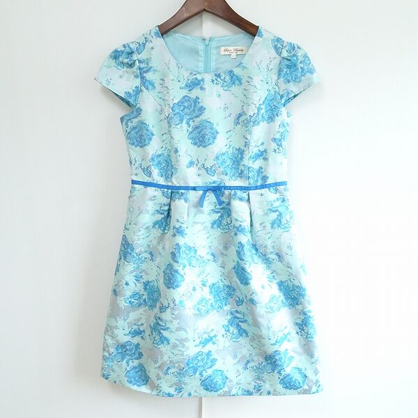 スーパービューティのワンピースを出張買取ご利用のお客様より買取しました