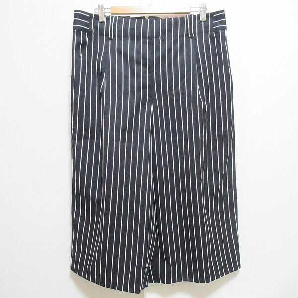 レリアンのパンツを宅配買取ご利用のお客様より買取しました