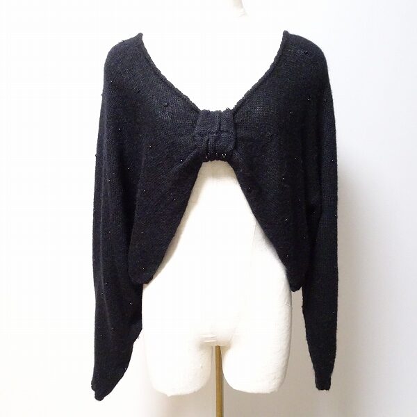 モヘヤとビーズの相性ばっちり！伊太利屋のニットを買取しました