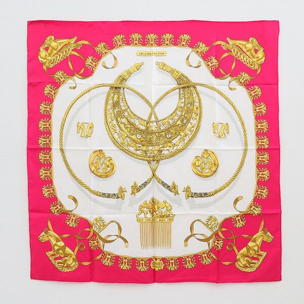 パッと目を引く赤系が素敵 エルメスのスカーフを買取しました