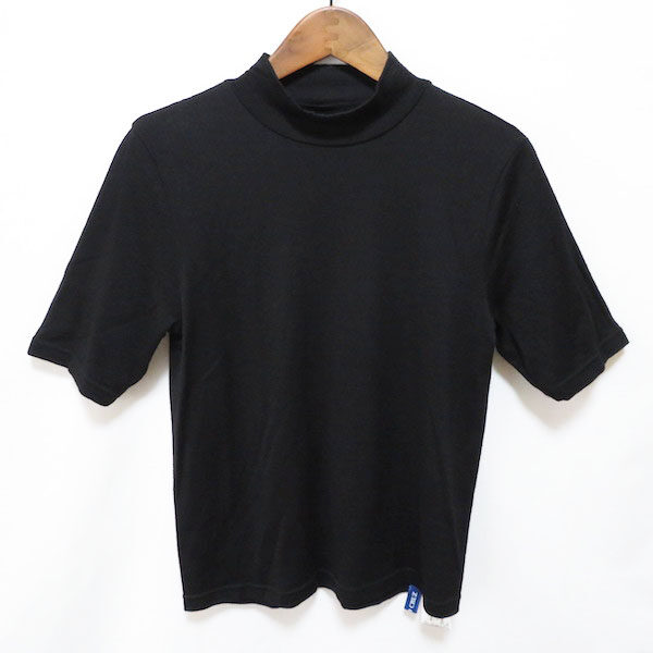 キャラオクルス ハイネック 黒カットソーを買取しました