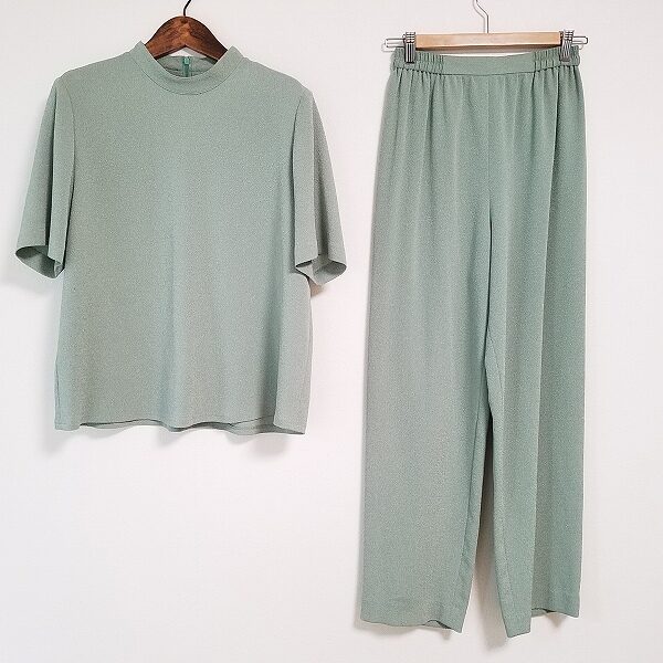 若草色がシックで美しい|詩仙堂のセットアップを買取しました