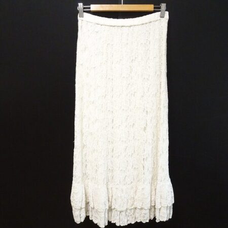 花柄と白フリルが可愛い ノンノンドールのスカートを買取しました