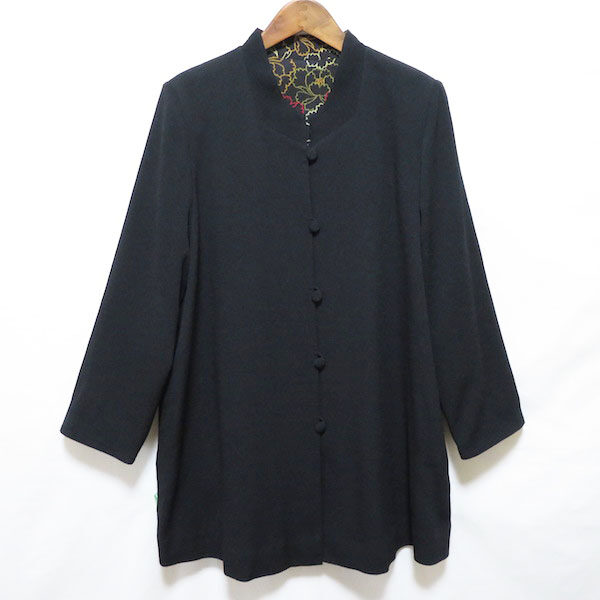 詩仙堂のコートを買取しました!リバーシブルで使えてうれしい